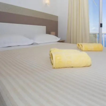 Sea View Lendic Apartment Podgora